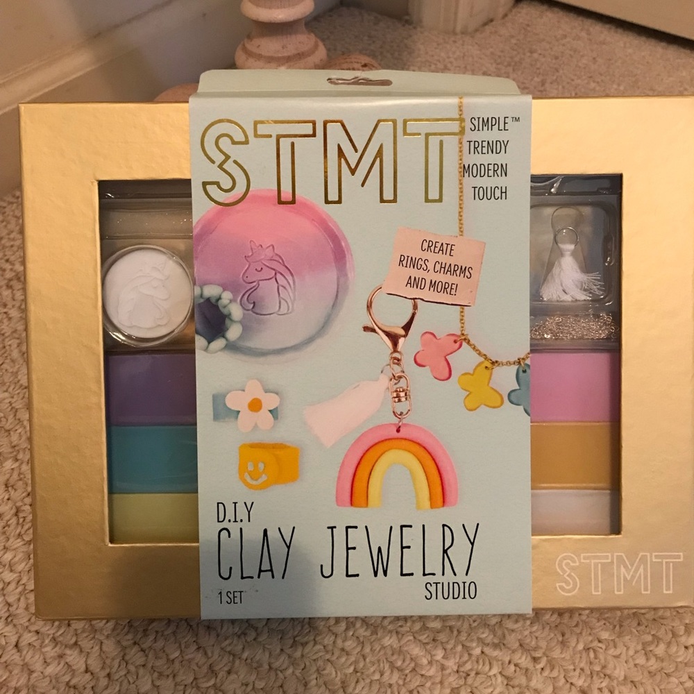 STMT clay jewelry kit nwt fun fun fun